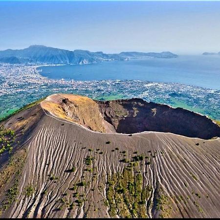 Dreams Pompei Bed & Breakfast Torre Annunziata Bagian luar foto